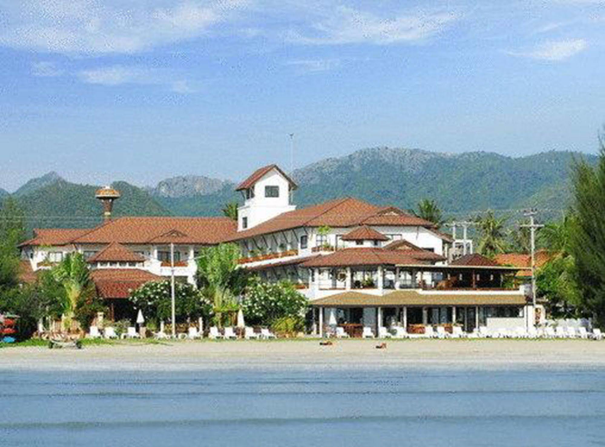 Anchana Resort & Spa 三百峰 外观 照片