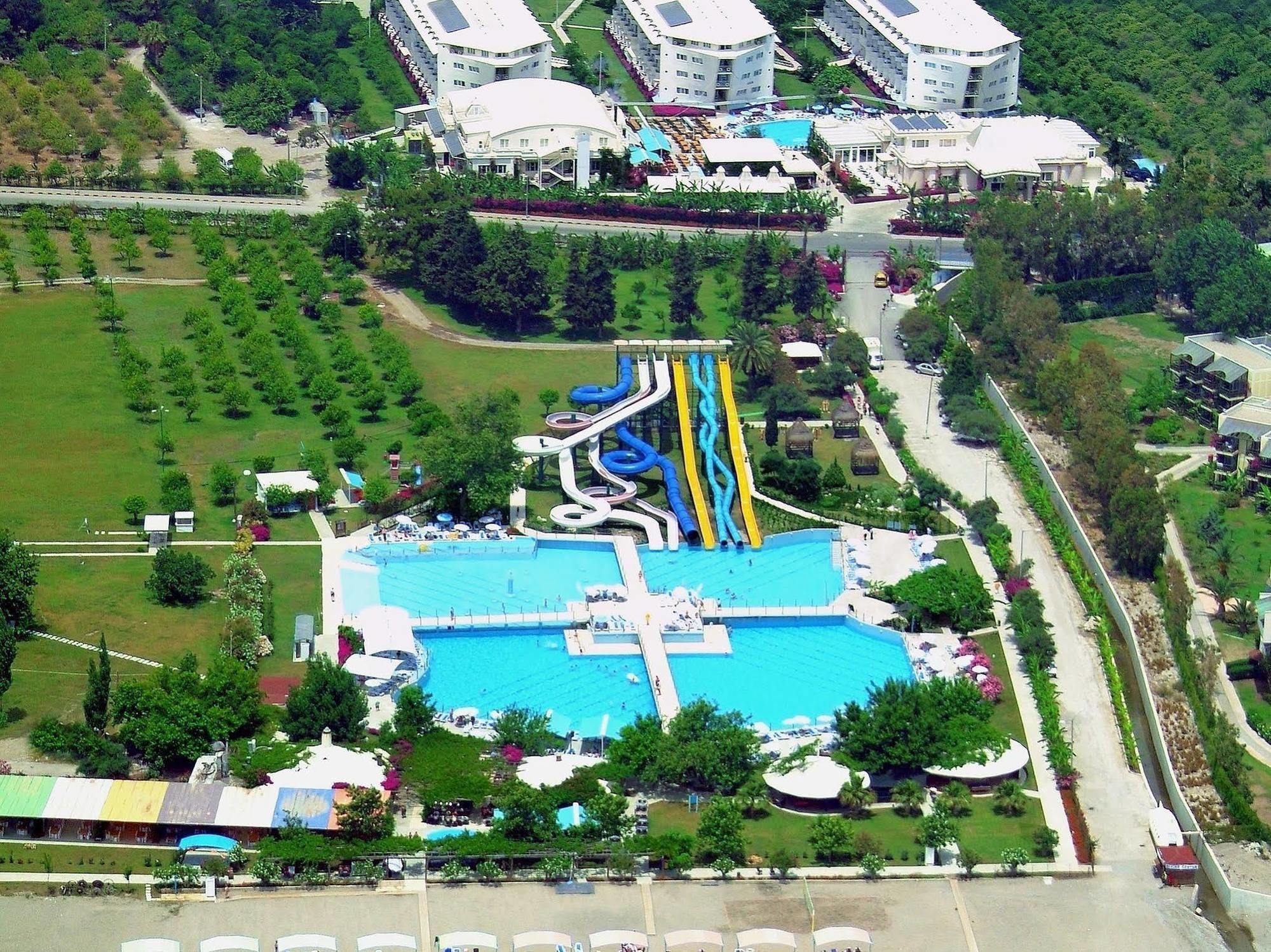 Daima Resort Hotel 凯梅尔 外观 照片