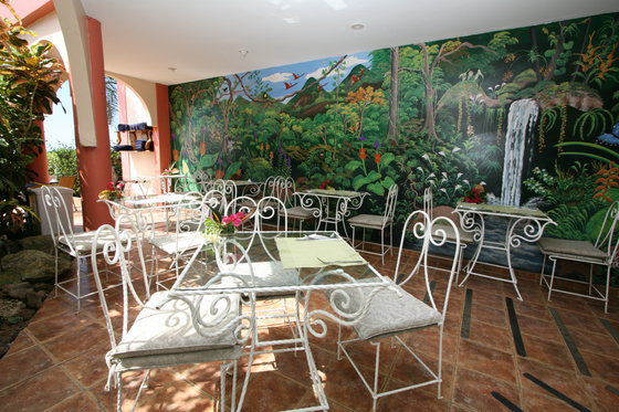 La Mansion Inn 蓬塔雷纳斯 餐厅 照片