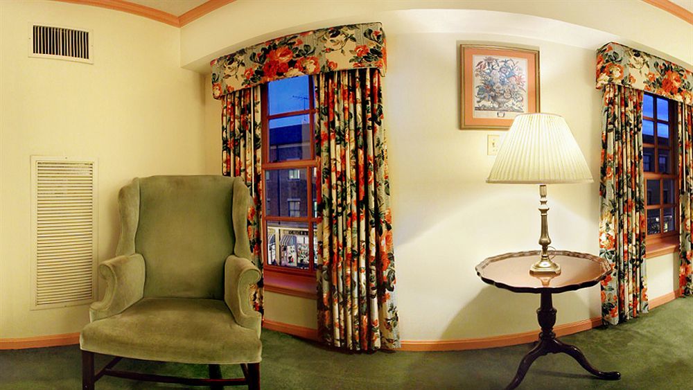 菲尔上将旅馆-埃森德典藏酒店 巴尔的摩 外观 照片