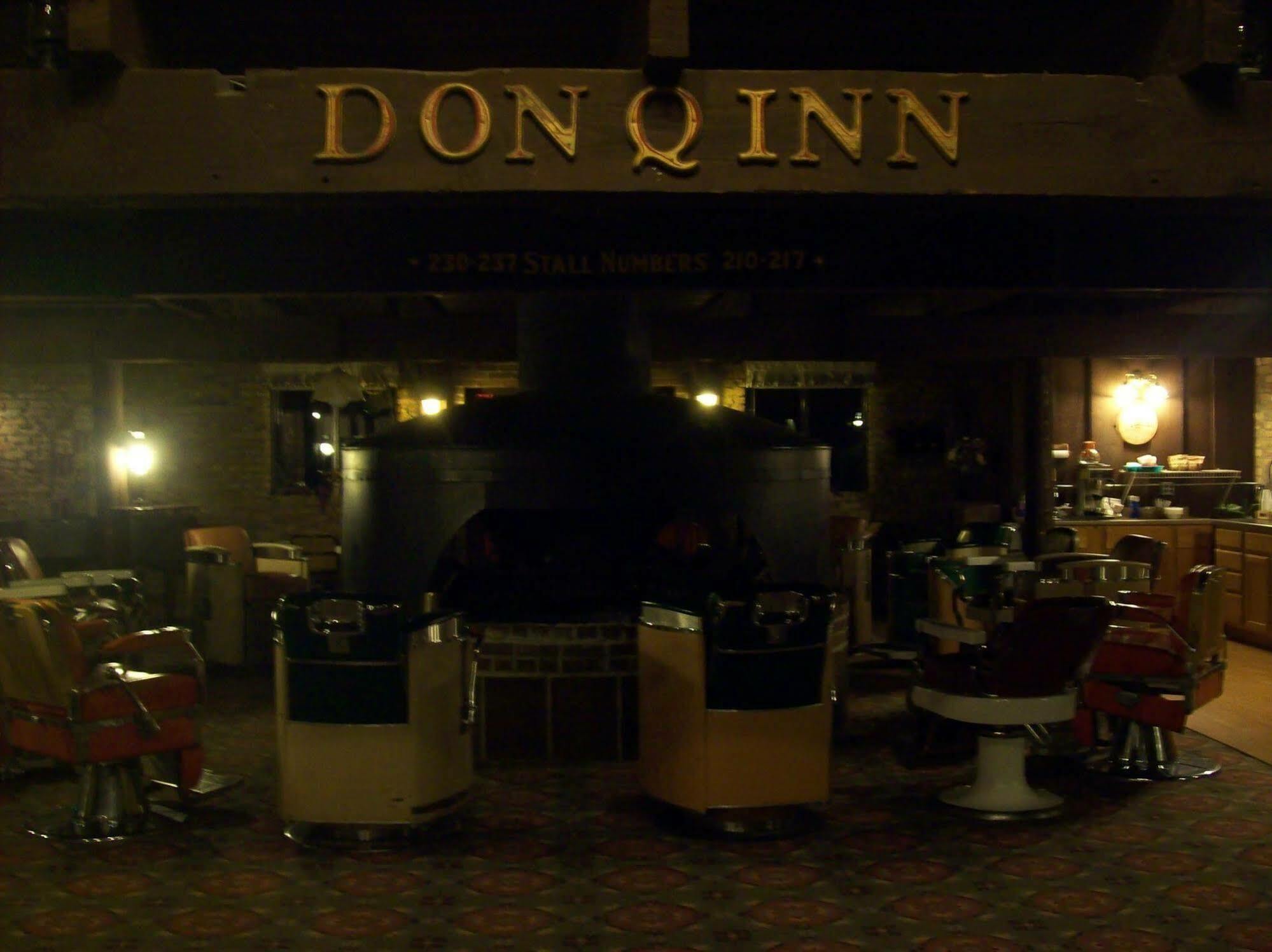 Don Q Inn 道奇维尔 外观 照片