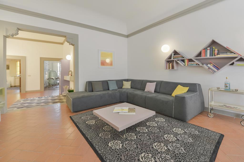奥特米希亚哈尔迪斯公寓 佛罗伦萨 客房 照片