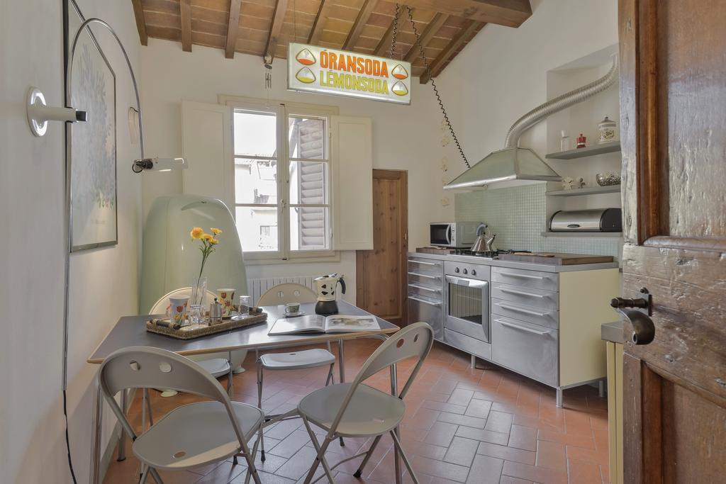 奥特米希亚哈尔迪斯公寓 佛罗伦萨 客房 照片