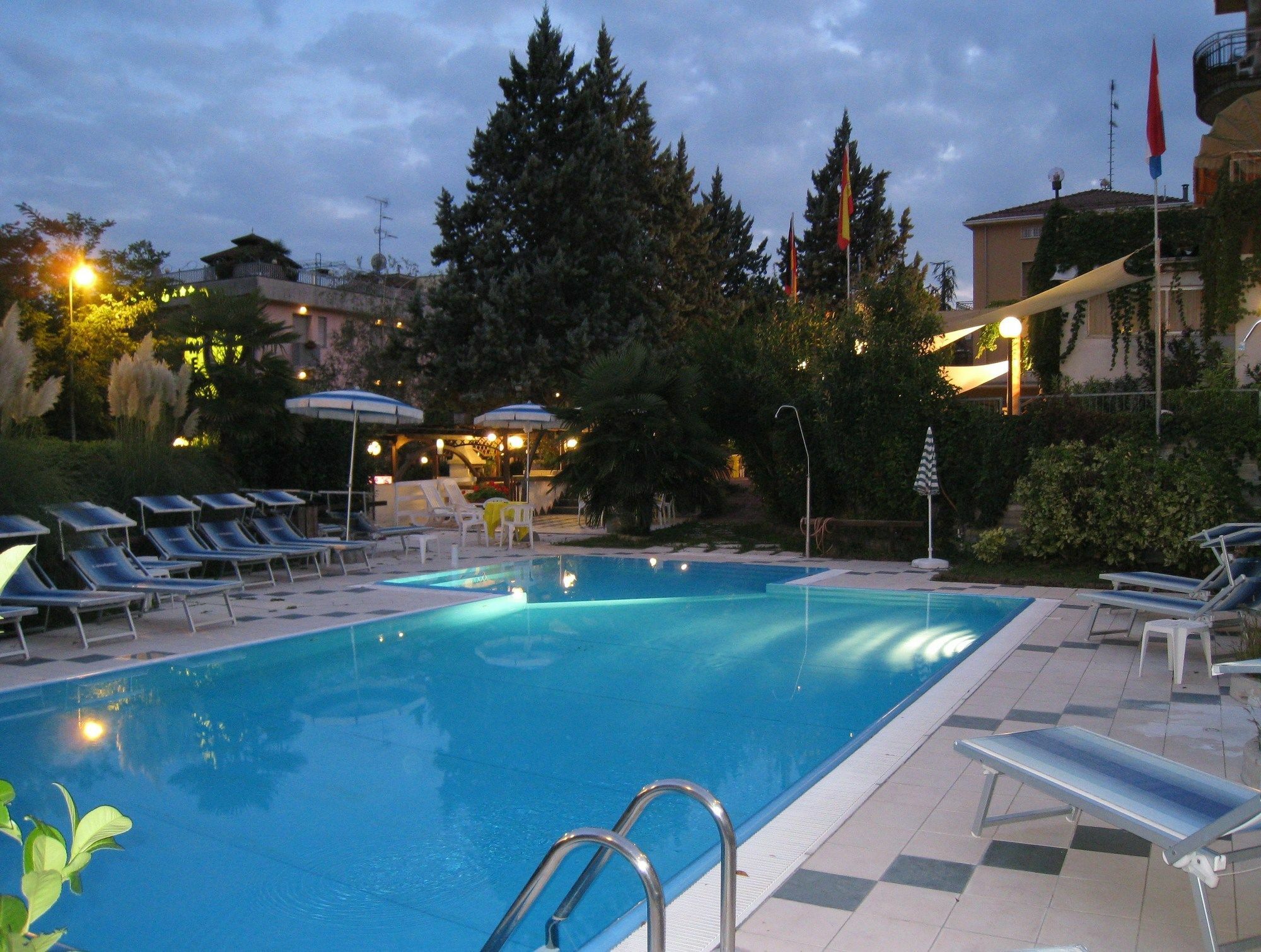 布美朗格酒店 Tabiano Terme 外观 照片