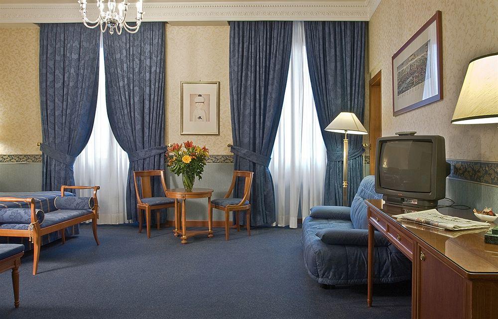 斯托洛兹皇宫酒店 佛罗伦萨 客房 照片