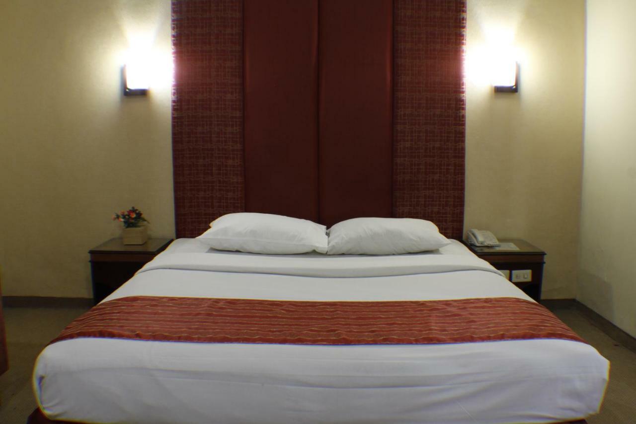 Hotel Menteng 1 雅加达 外观 照片