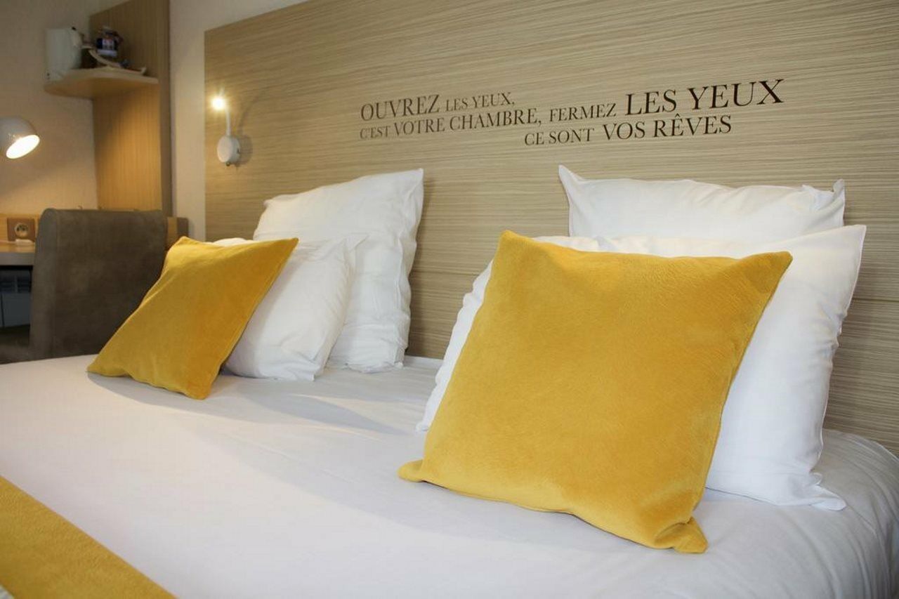 凯里亚德直营酒店-里昂布隆国际会展中心 布龙 外观 照片