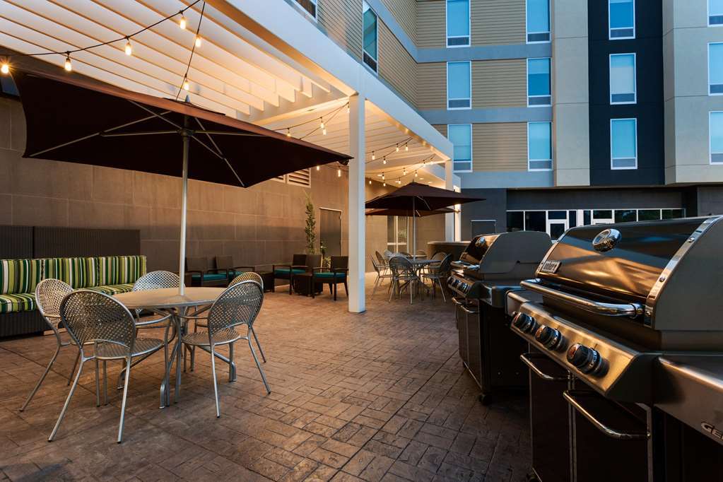 哈利法克斯市中心希尔顿惠庭套房酒店 餐厅 照片