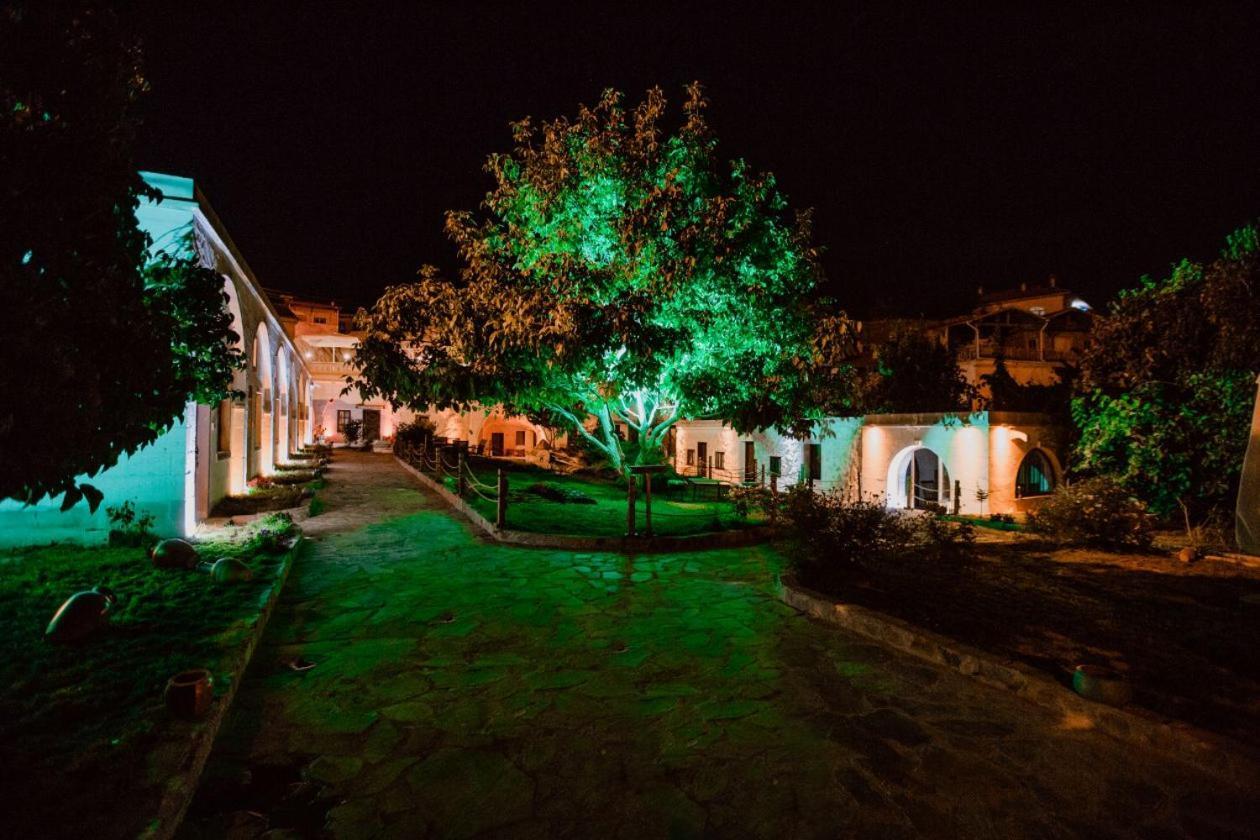 欧塔海泽洞穴酒店 Ortahisar 外观 照片