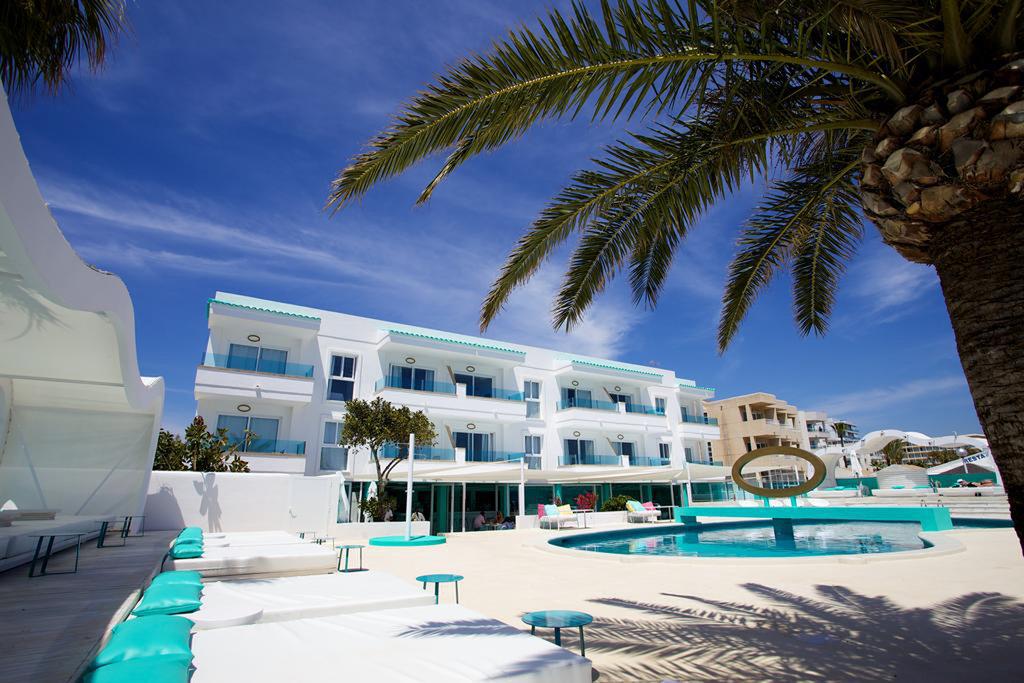 普拉亚登博萨 Ama Ibiza (Adults Only)酒店 外观 照片