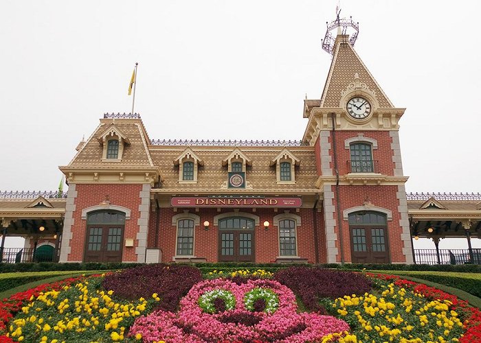 Hong Kong Disneyland photo