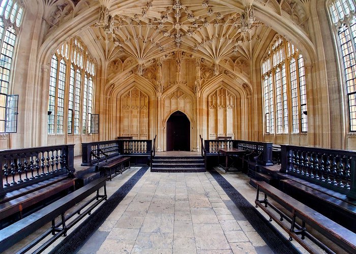 Oxford University photo