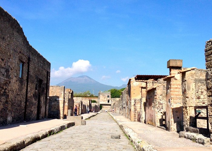 Pompeii Ruins photo