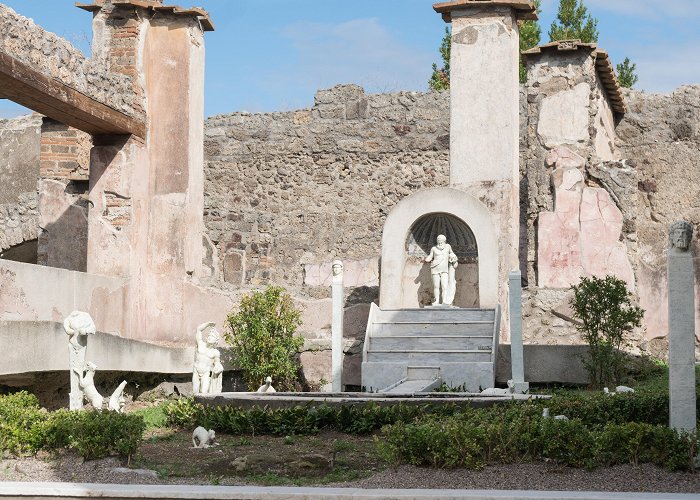 Pompeii Ruins photo