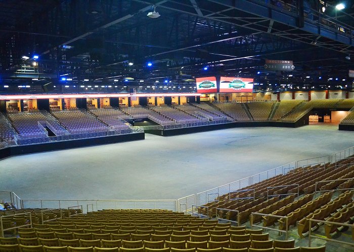 Silver Spurs Arena photo