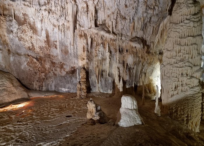 Grotte di Frasassi photo