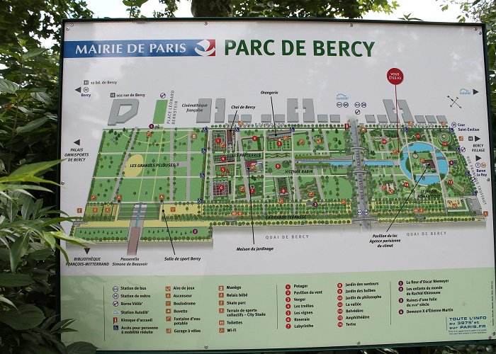 Parc de Bercy Bercy Park and Village | Juliet in Paris photo
