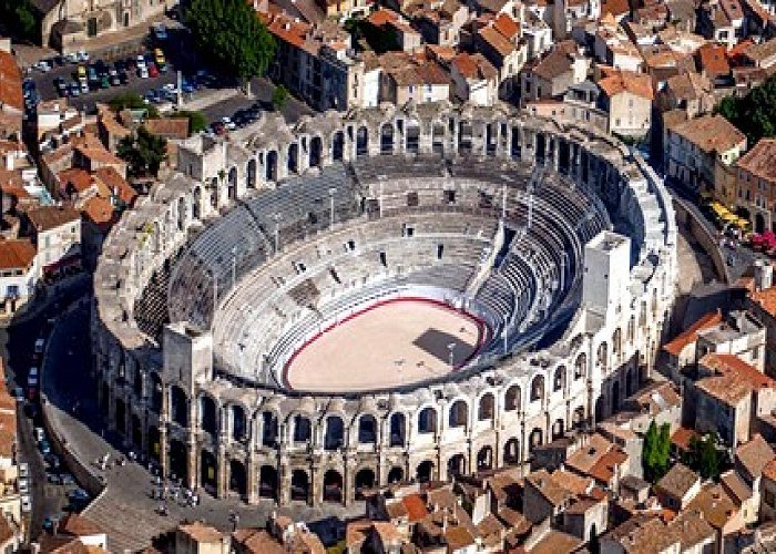 Amphitheatre (les Arenes) Stay Hotel Arles Tourism in Arles with the hotel Le Mas des Ponts ... photo