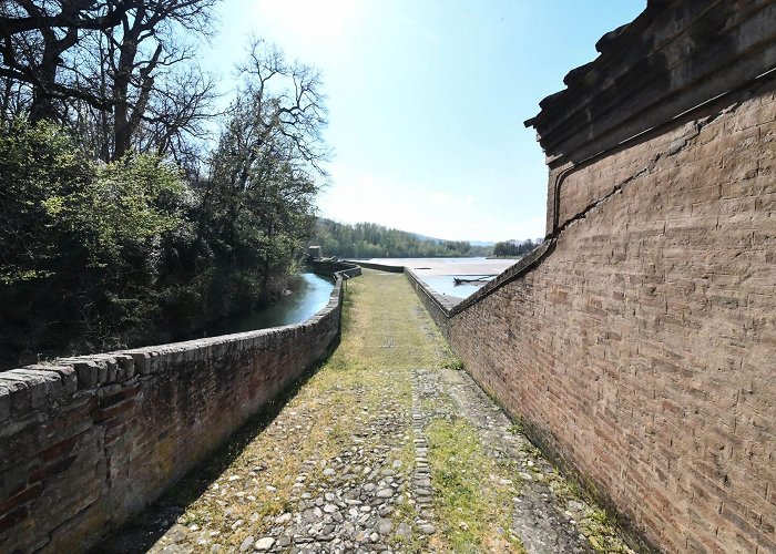 Della Chiusa Park Canali di Bologna - The Consorzi - Consorzio della Chiusa di ... photo