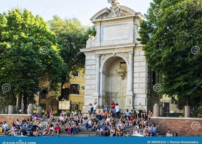 Piazza Trilussa Piazza Trilussa and the Fountain of Ponte Sisto. Editorial Image ... photo
