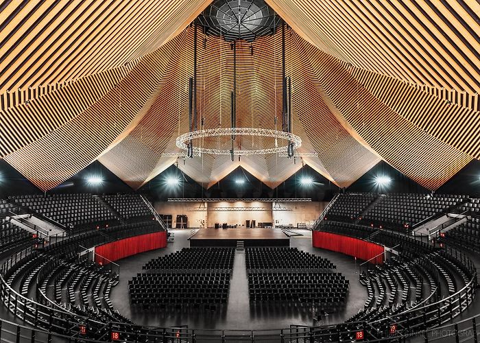 Tempodrom TEMPODROM BERLIN I | Behance :: Behance photo