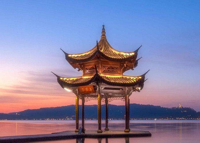 West Lake Discover Hangzhou, China's enchanting eastern city photo