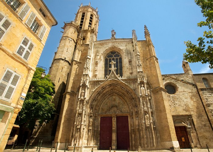 cathedrale st sauveur Visit Aix-en-Provence Historic Centre: 2024 Aix-en-Provence ... photo
