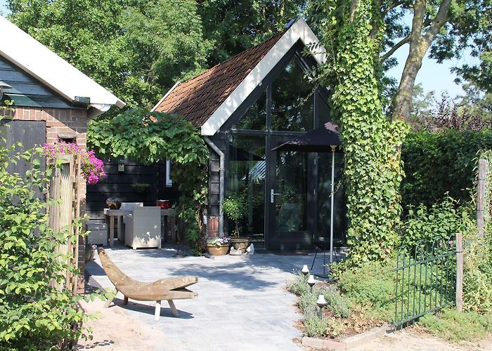 Lingewaelsche Golf Raamsdonksveer holiday homes, North Brabant: Houses & more | Vrbo photo