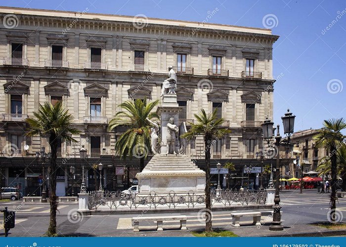 Palazzo del Toscano Memorial Sculpure Stock Photos - Free & Royalty-Free Stock Photos ... photo