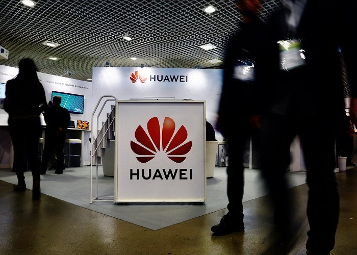 Huawei Technologies Brussels EU says to stop using services running China's Huawei, ZTE ... photo