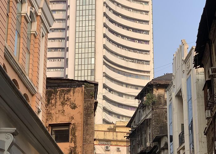 Dalal Street Clicked this one unedited 2 months ago, BSE : r/mumbai photo