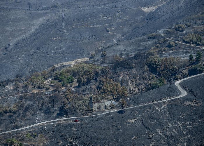 Parroquia de Nuestra Señora Dela Asuncion El Gobierno eleva a 122.000 las hectáreas quemadas mientras siguen ... photo