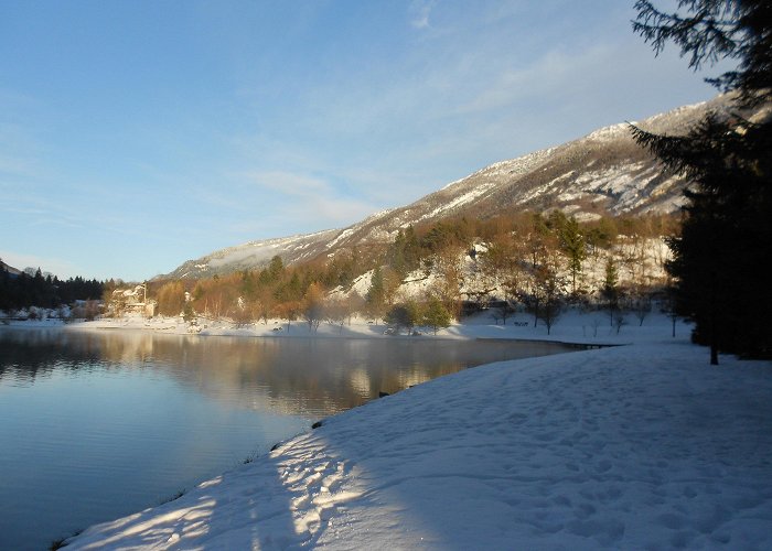 Lago di Nembia Nembia in Wintertime photo