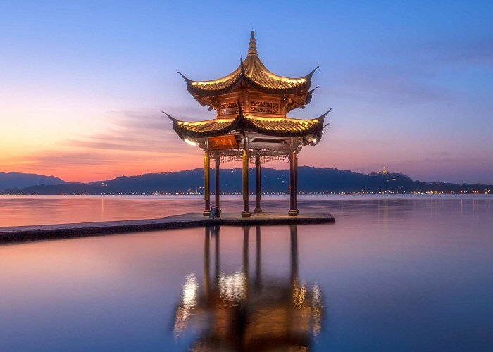 West Lake Discover Hangzhou, China's enchanting eastern city photo