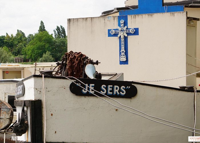 Bateau Je Sers Album Photos Une Chapelle flottante à Conflans-Sainte-Honorine photo