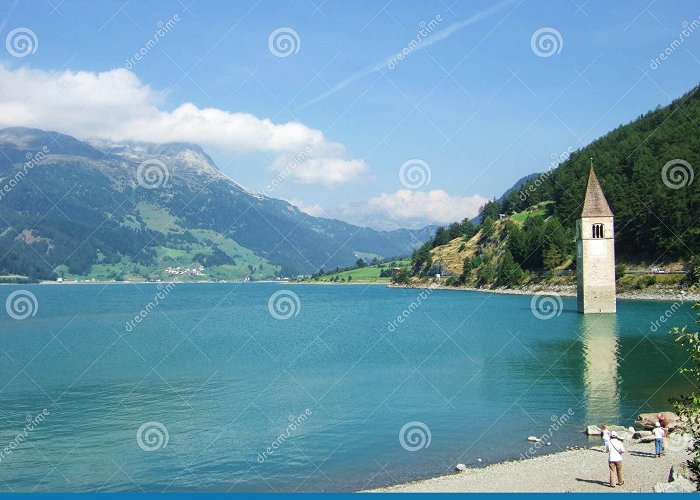 Lake Resia Lake Resia bell tower editorial photo. Image of trentino - 117499196 photo