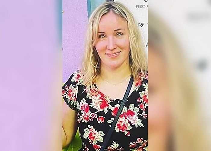 High Park Subway Woman identified in fatal High Park subway stabbing didn't know ... photo