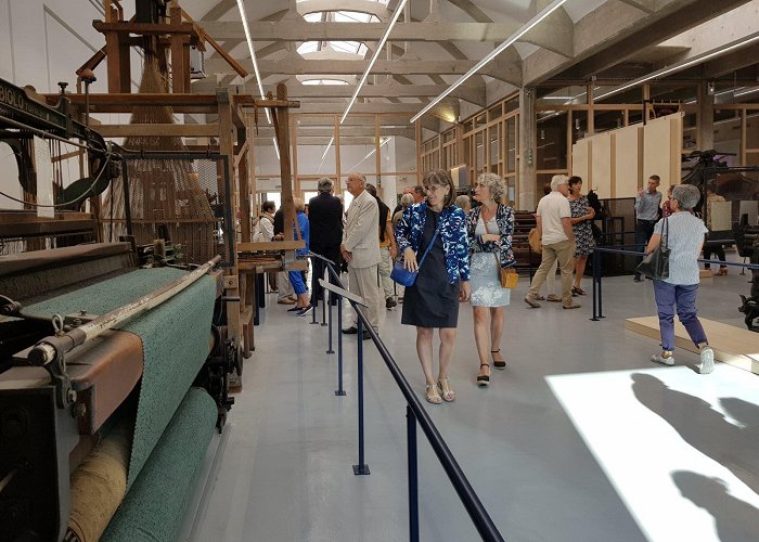 Musée de la Draperie VIENNE. Visitez le nouveau musée de l'Industrie textile photo