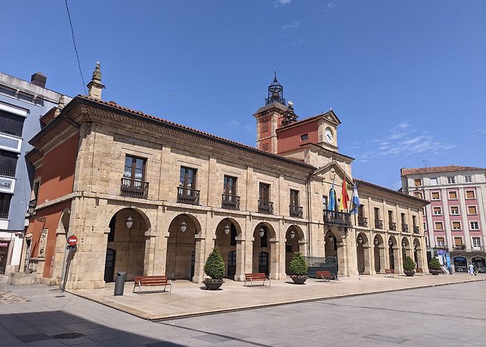 Aviles photo