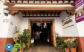 米西翁帕兹库阿洛历史中心酒店 Pátzcuaro Exterior photo