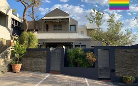 Herzinger Boutique Guesthouse Klein Windhoek Exterior photo