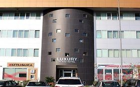 Hotelluxuryprato 普拉托 Exterior photo