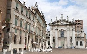 Due Guerrieri Mantova酒店 Exterior photo