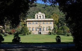 Villa Di Corliano Relais All'Ussero 圣朱利亚诺-泰尔梅 Exterior photo