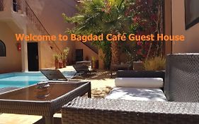 Guest House Bagdad Cafe 阿伊特本哈杜 Exterior photo