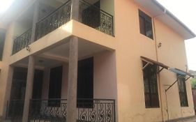 Vervet Villa Fully Furnished Appartment Namugongo Exterior photo