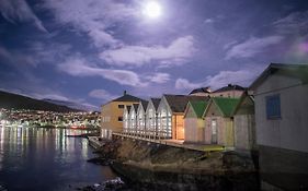 Cottages By The Sea Sørvágur Exterior photo