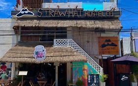 Straw Hat Hostel & Rooftop Bar 图卢姆 Exterior photo