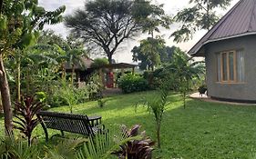 Msaranga Tulivu Kilimanjaro Retreat酒店 Exterior photo