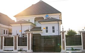 Prince'S - Villa - Minimum Of 3 Nights Booking Akure Exterior photo